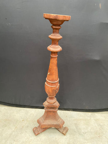 Decorative wooden turned pedestal in an aged condition.
