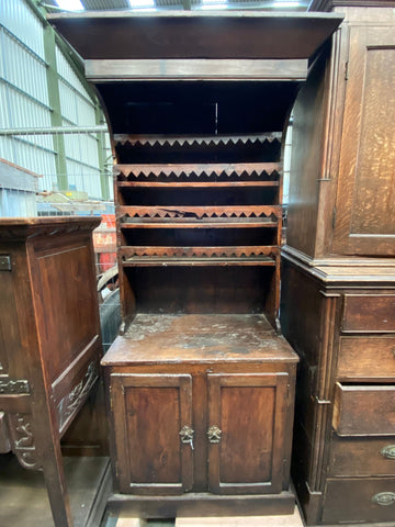 Wooden Zig Zag Kitchen Dresser