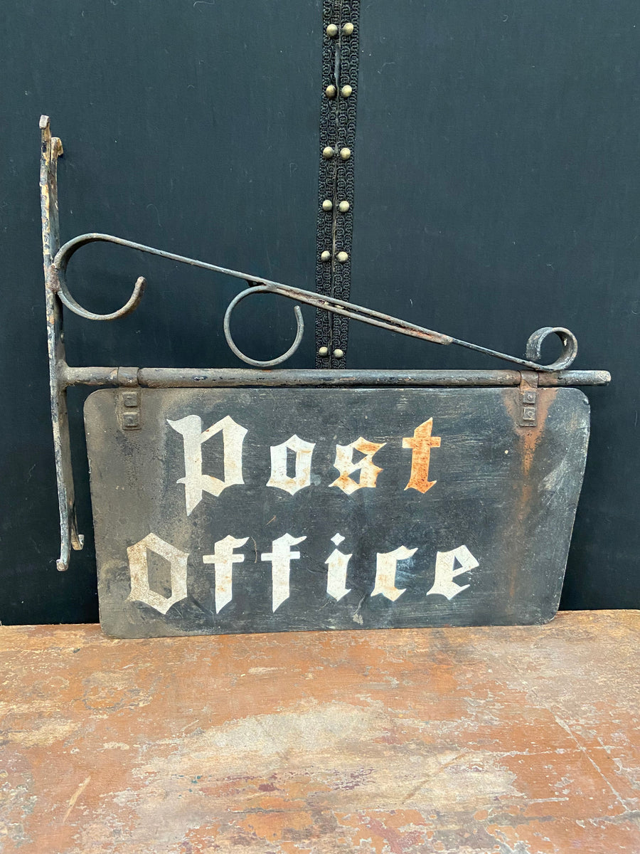 Signage – Ashwood Props