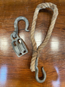 Double Hook Pulley