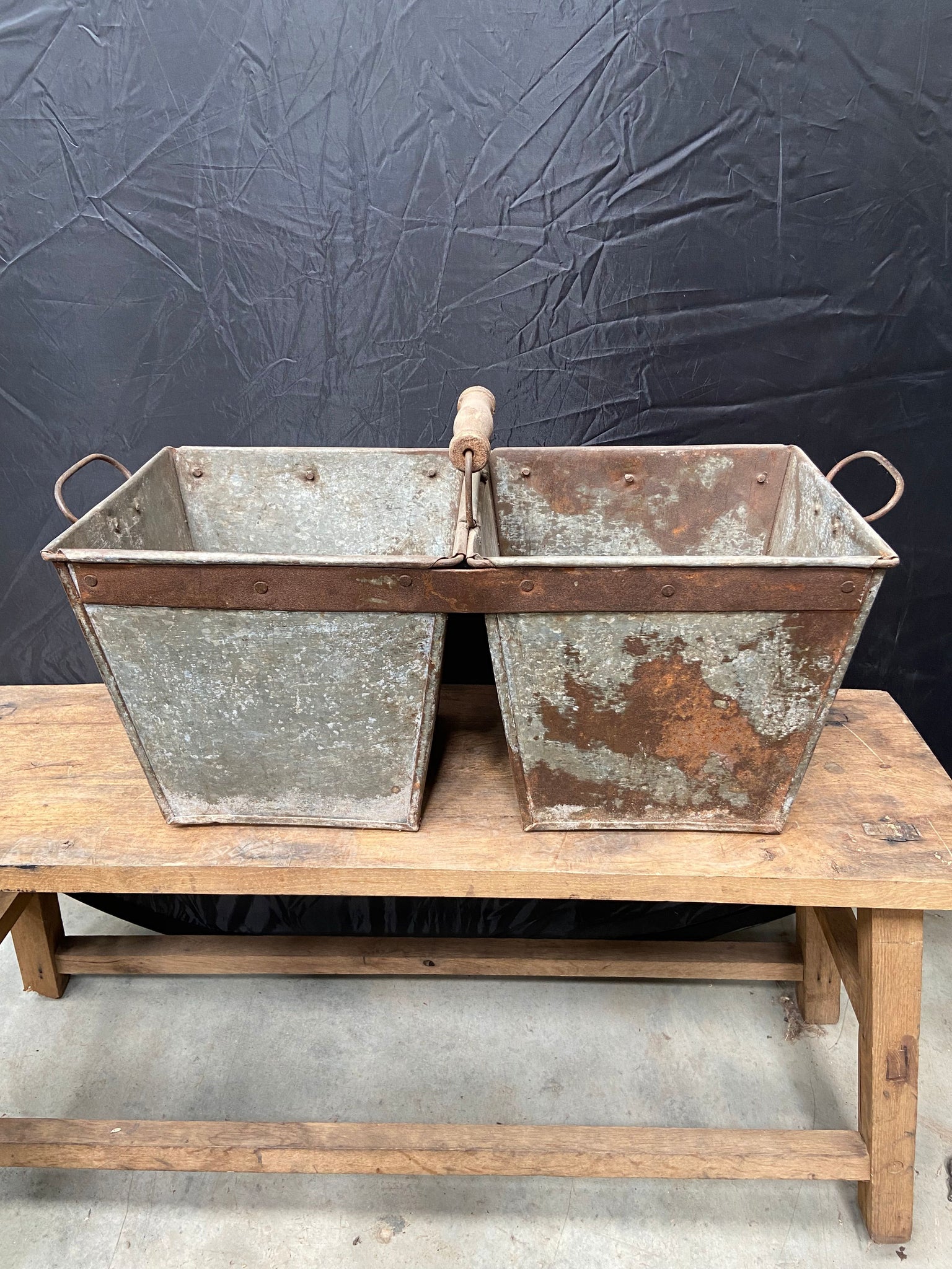 Double Planter with Carry Handle