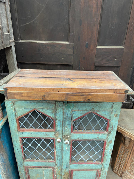 Storage Boxes with Fixed Lids