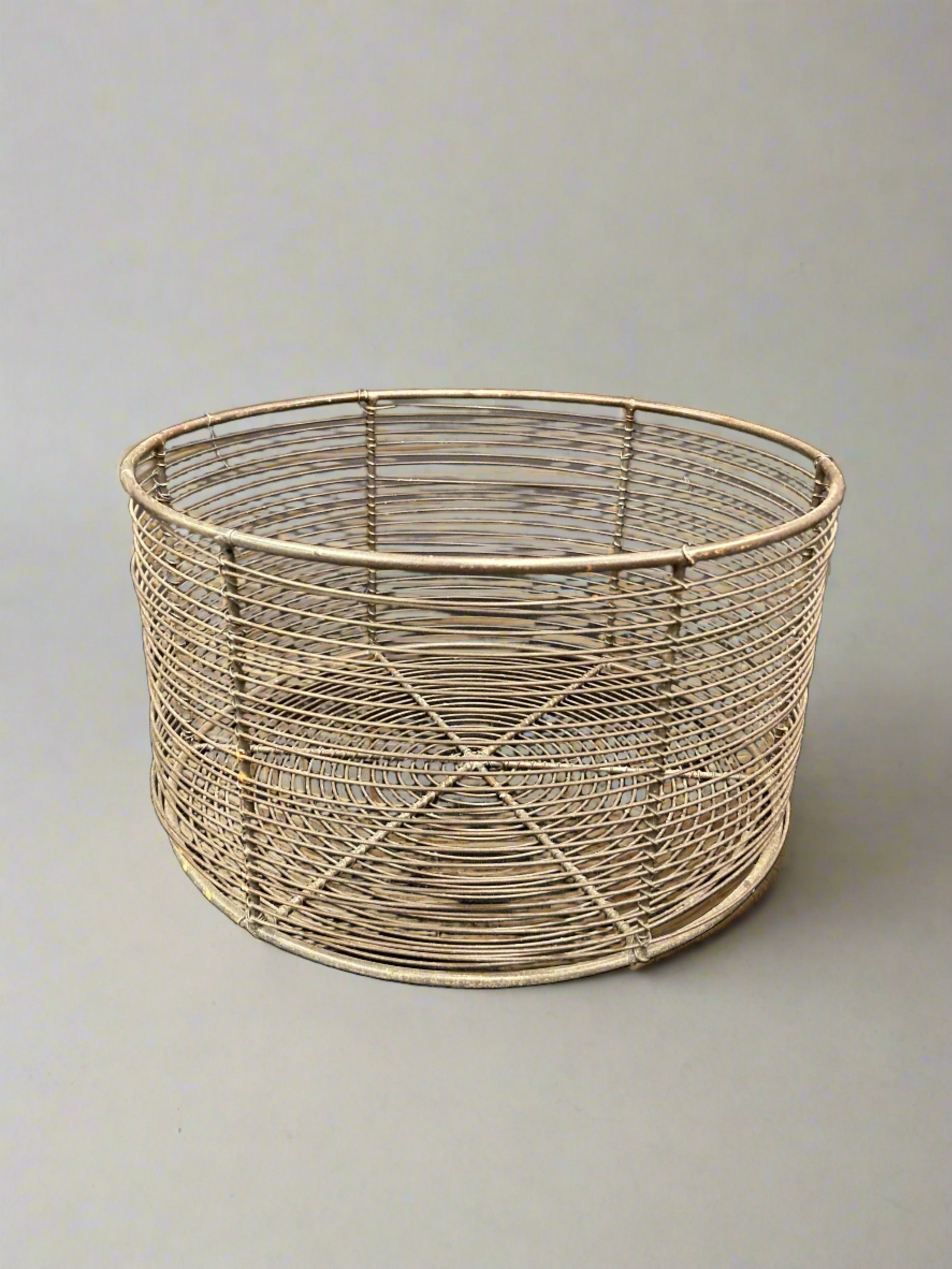 Vintage Metal Wire Basket