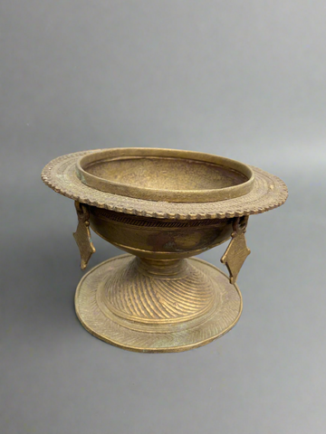 Vintage brass footed bowl with hanging brass diamond details.