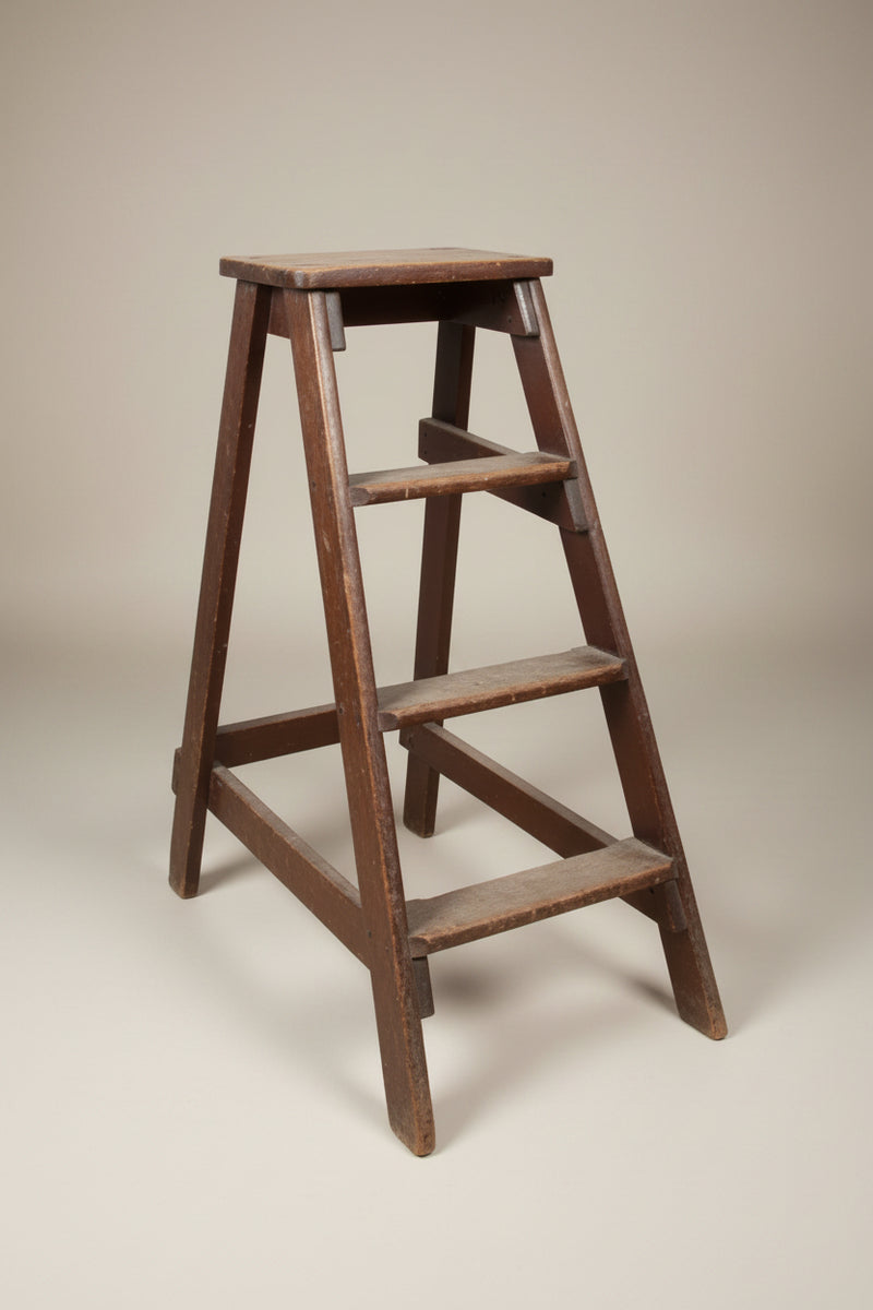 Four Step Ladder – Ashwood Props
