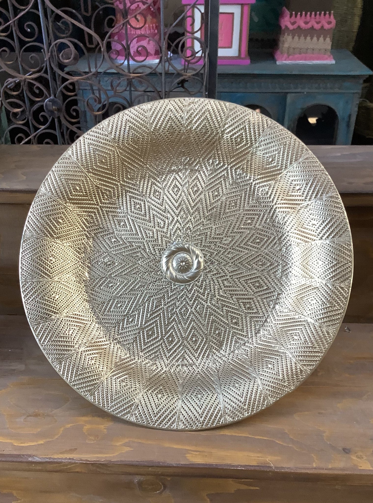Geometric Charger Plate