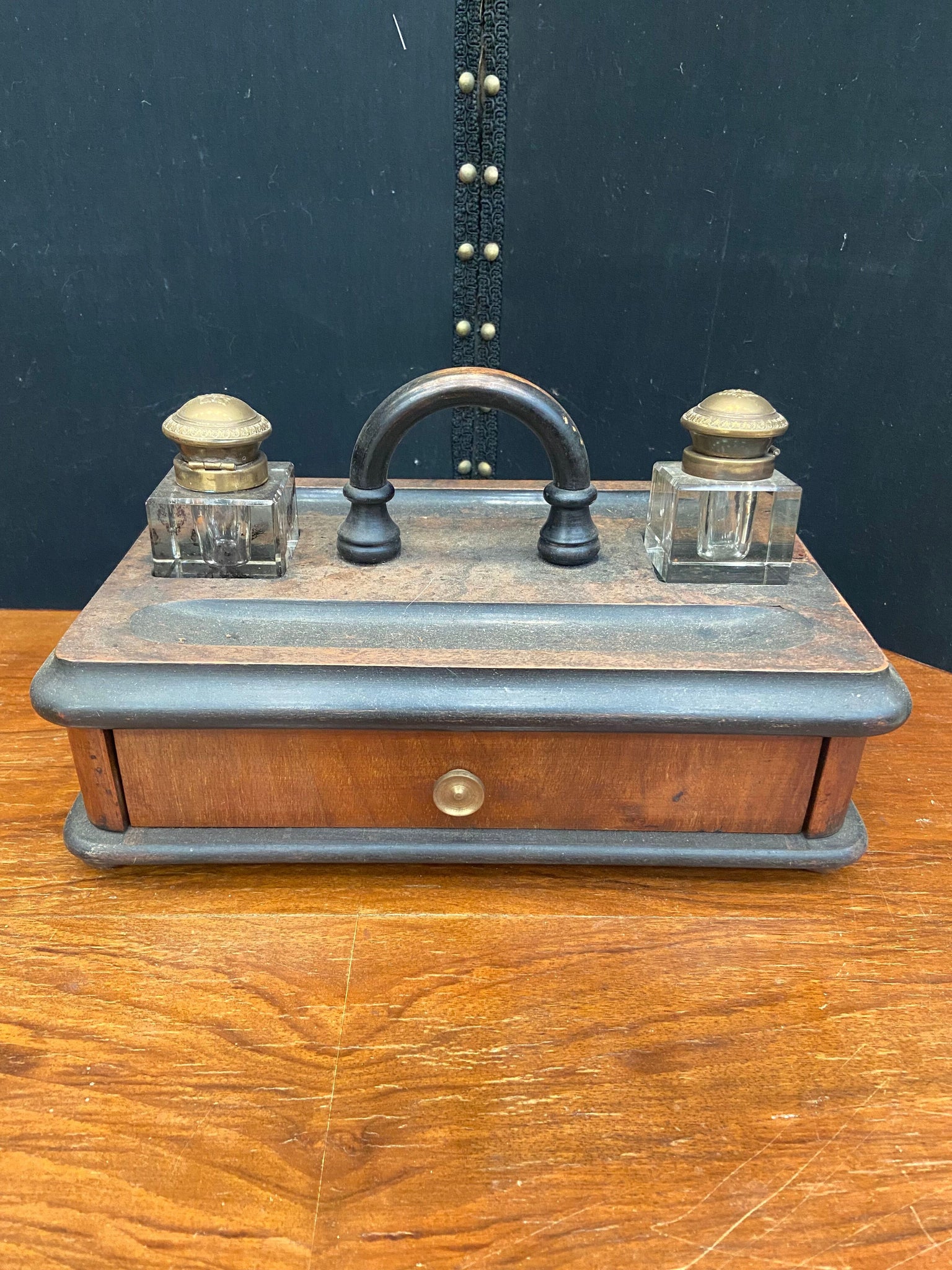 Inkwell Stand with Rainbow Shaped Handle