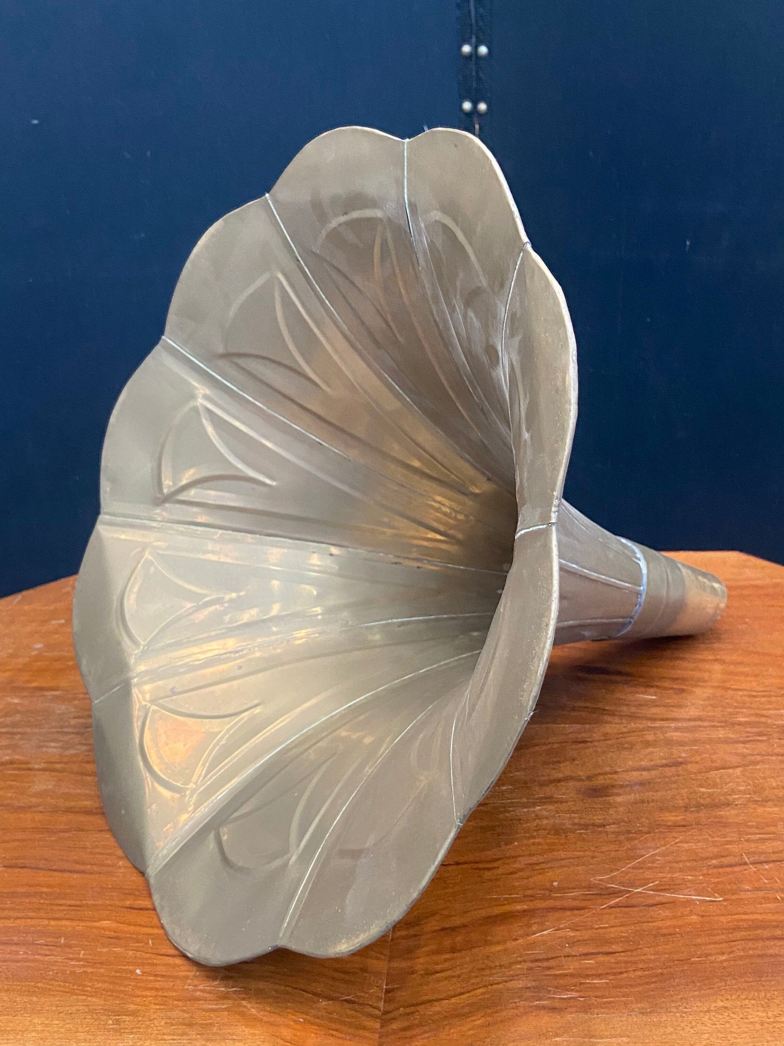 Flower Shaped Gramophone Horn