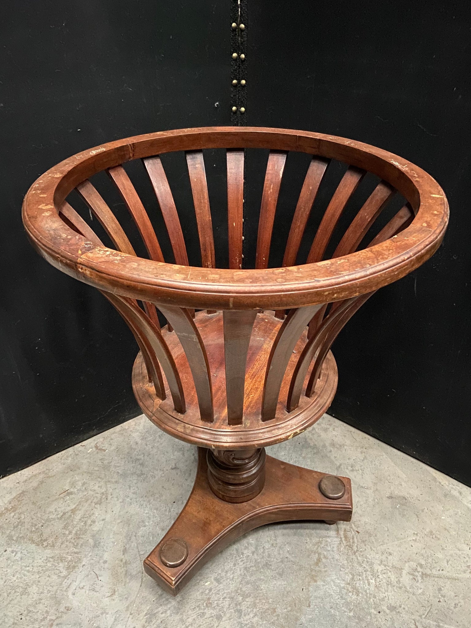 Regency Style Plant Stand