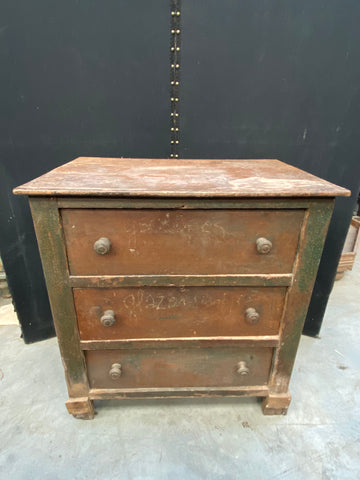 Round Handle Chest of Drawers