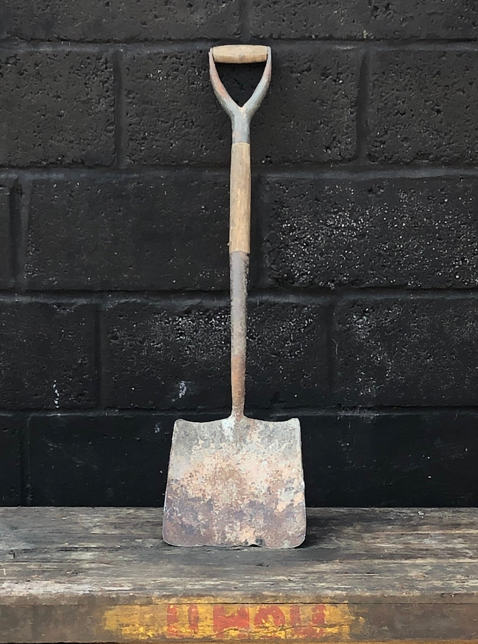 Antique Curved Spade